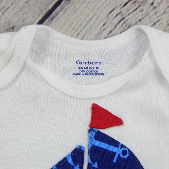 Onesie with Handmade Design and Shorts - Picture 2 of 6